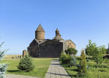 Монастырь Сагмосаванк (Церковь псалмов), Арагацотнская область Армении. Фото: ИА Реалист