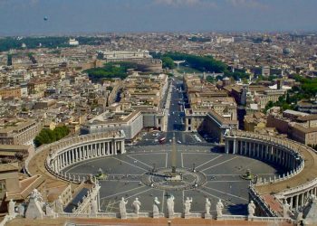 Ватикан, площадь Святого Петра. Фото: unesco.org
