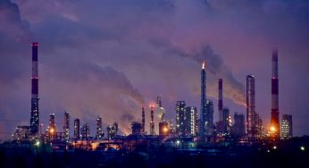 Россия зарабатывает $760 млн в день на нефти: Urals подскочила до $106
