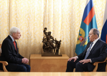 Сергей Лавров в интервью Леониду Млечину. Фото: пресс-служба МИД России