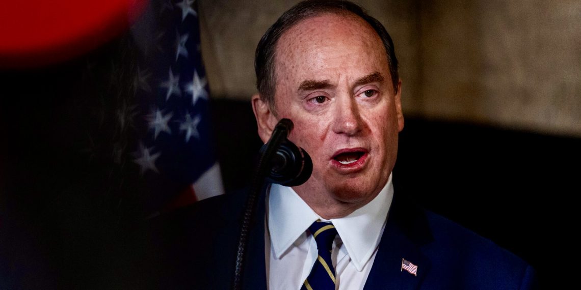 Джон Фелан. Фото: NYT