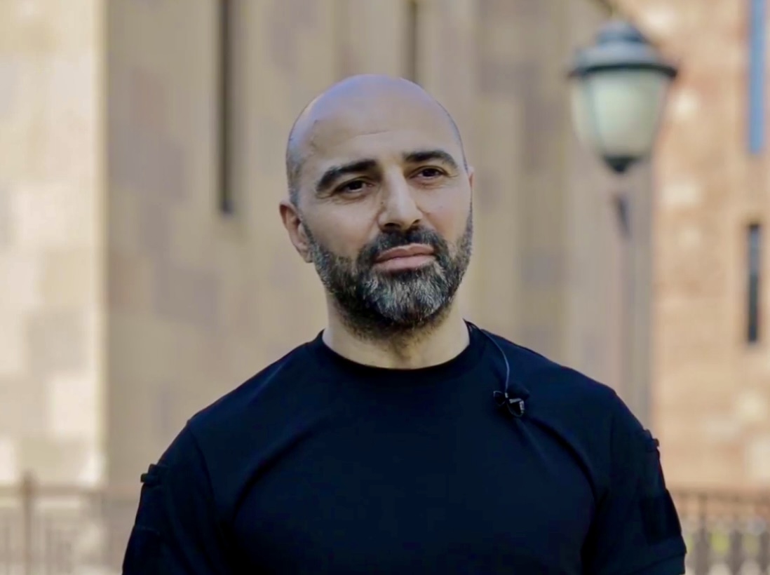 «Нас объединяет правда, а не национальность»: Месроп Дарманян о вере, войне и памяти