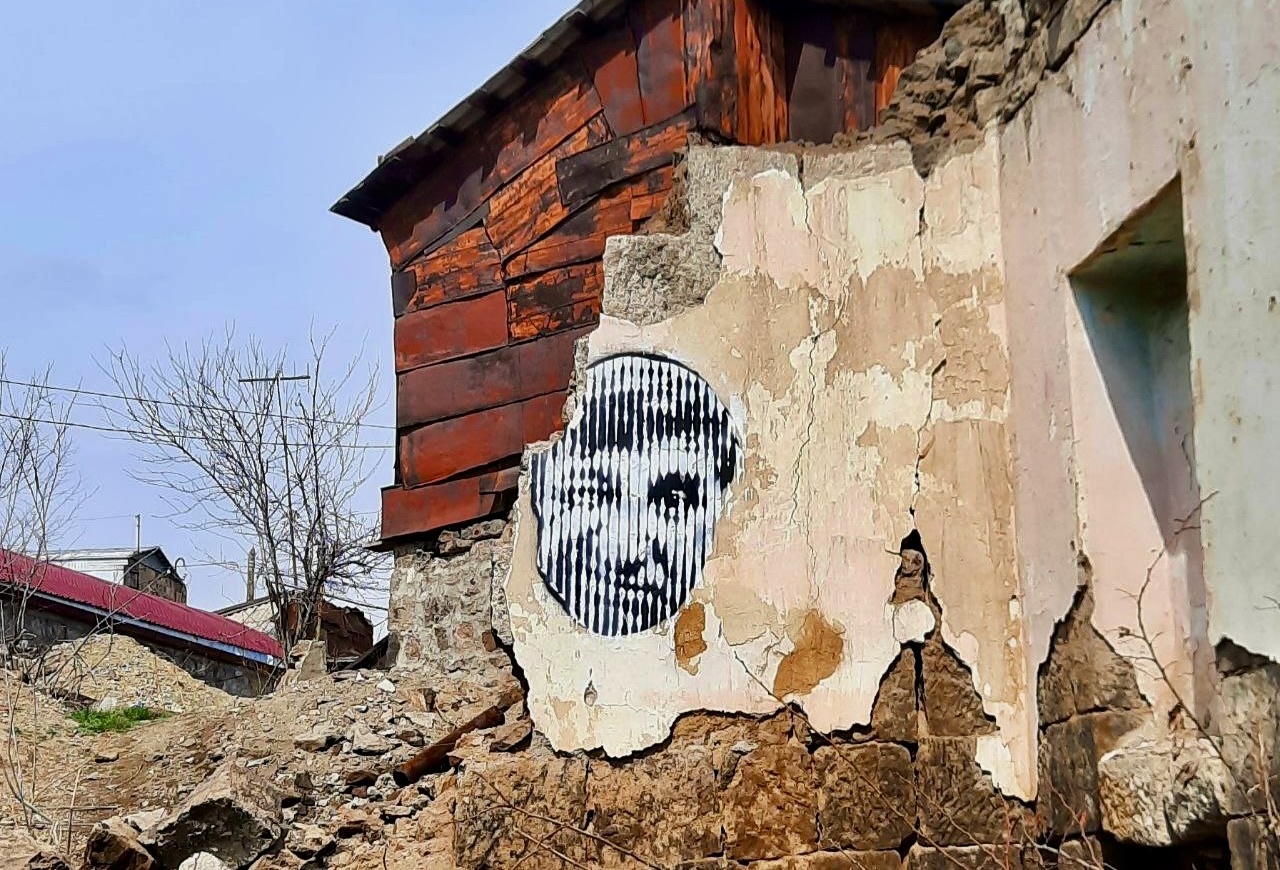 Итоги выборов в Армении: Пашинян получает большинство, а Кочаряну и Царукяну запретили выезд