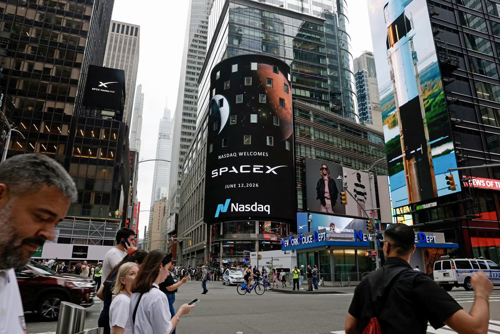 SpaceX ворвалась в элитный клуб — пятая по стоимости компания мира