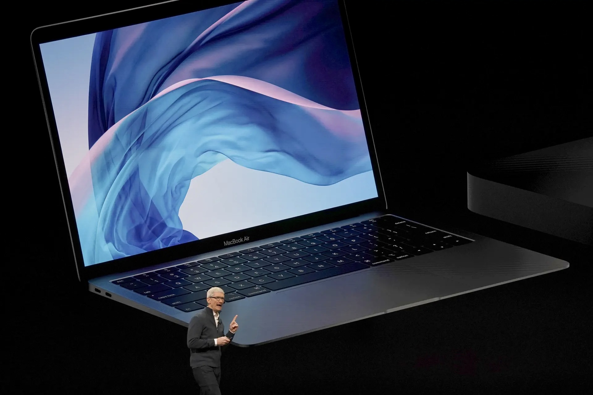 Apple повысила цены на MacBook и iPad из-за дефицита чипов памяти