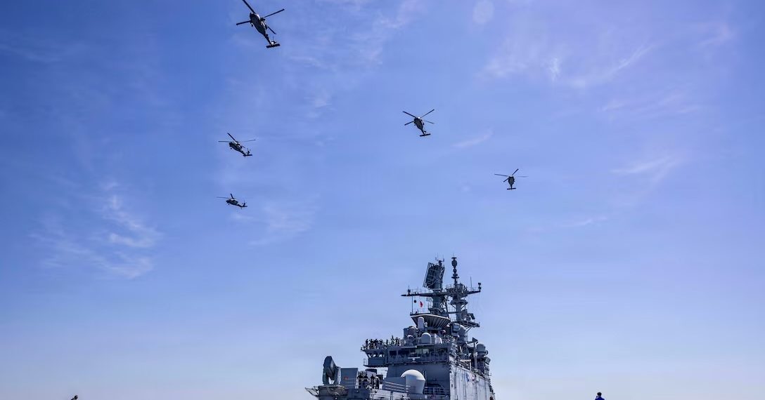 Сбитый Apache разбудил войну: США и Иран обменялись ударами в Ормузском проливе