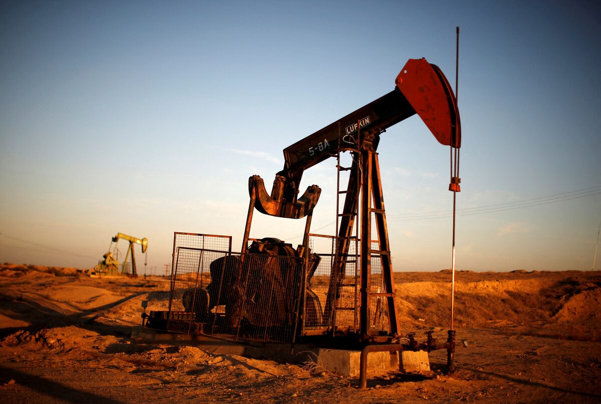 Brent стабилизировалась у $93 после скачка на 5%