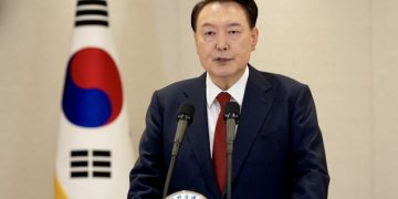 Экс-президенту Южной Кореи добавили 30 лет тюрьмы к пожизненному сроку за попытку развязать войну с КНДР