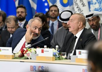 Баку требует от Еревана референдума о «снятии территориальных претензий»