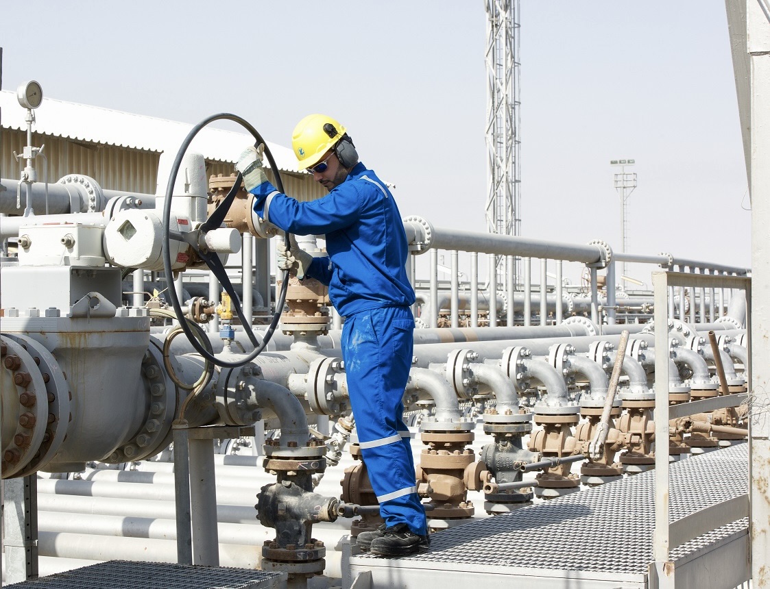 Кувейт продал долю в нефтепроводах за $16 млрд