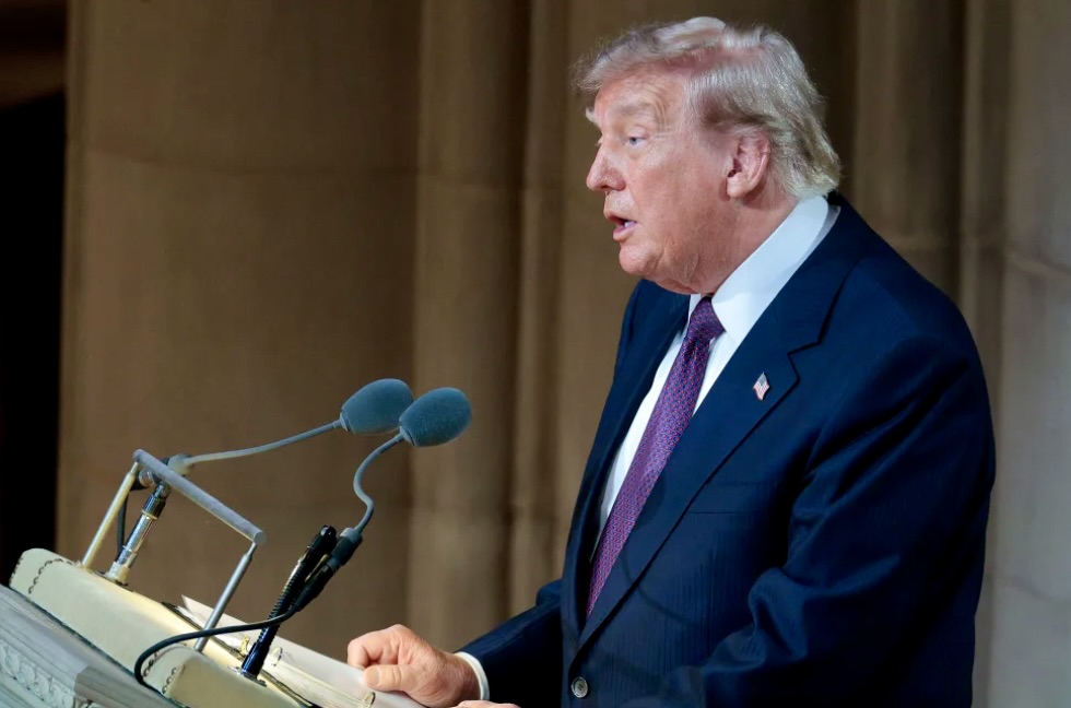 Трамп на похоронах Линдси Грэма: «Он был крепким орешком, но он был прекрасен»