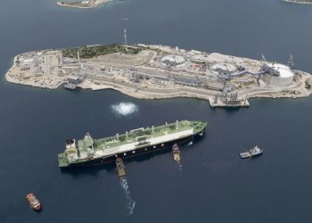 Греция добилась 12-месячного моратория ЕС на запрет перевозок российского СПГ