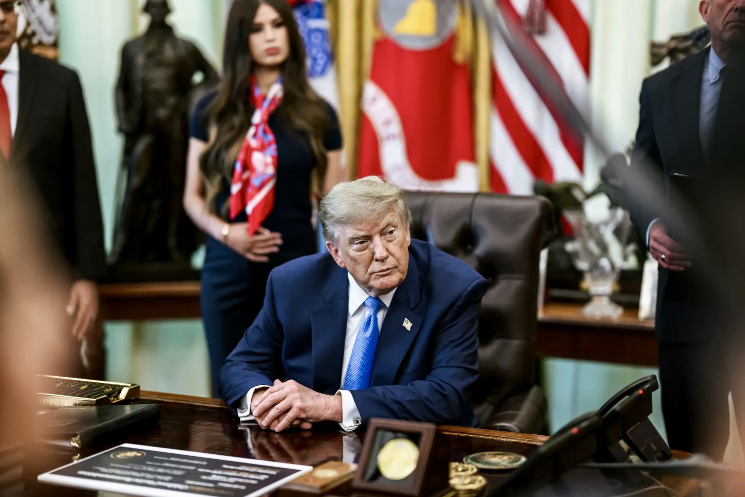 Трамп пригрозил Оману бомбардировкой из-за переговоров с Ираном