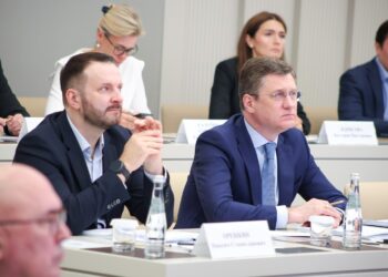 Новак провёл совещание по текущей экономической ситуации