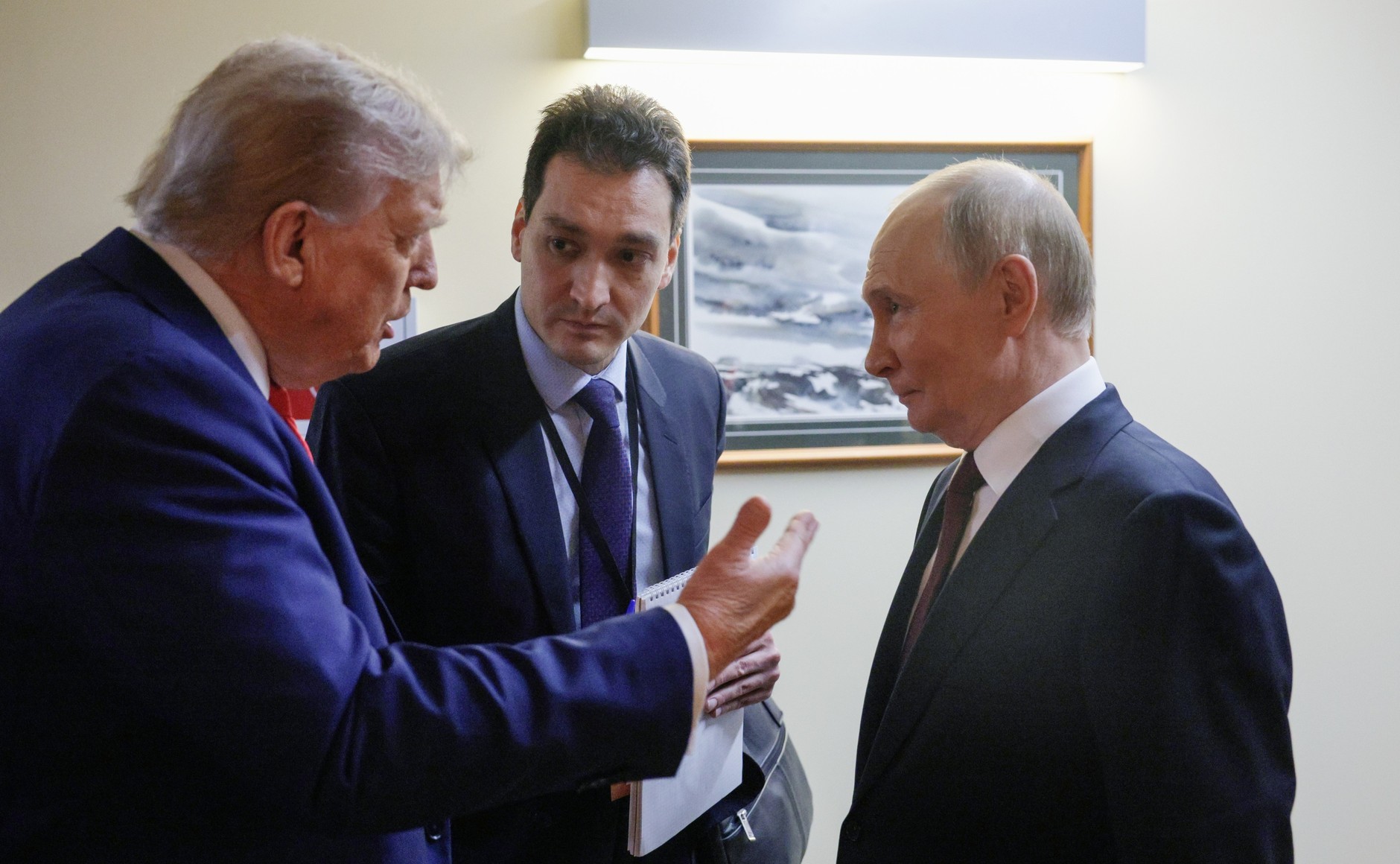 Путин и Трамп договорились об освобождении морпеха Гилмана
