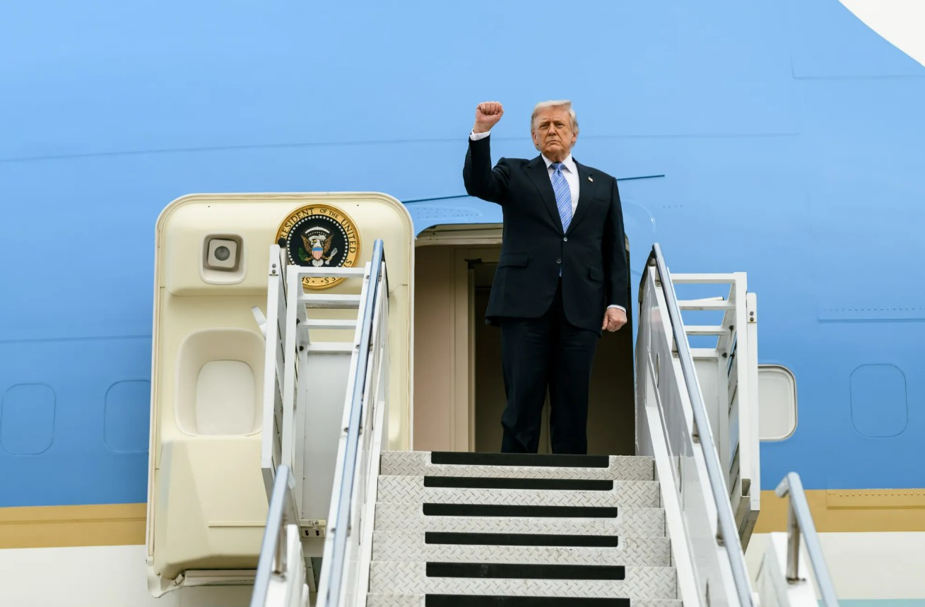 Трамп тайно покинул Турцию на военном самолёте после угрозы Ирана