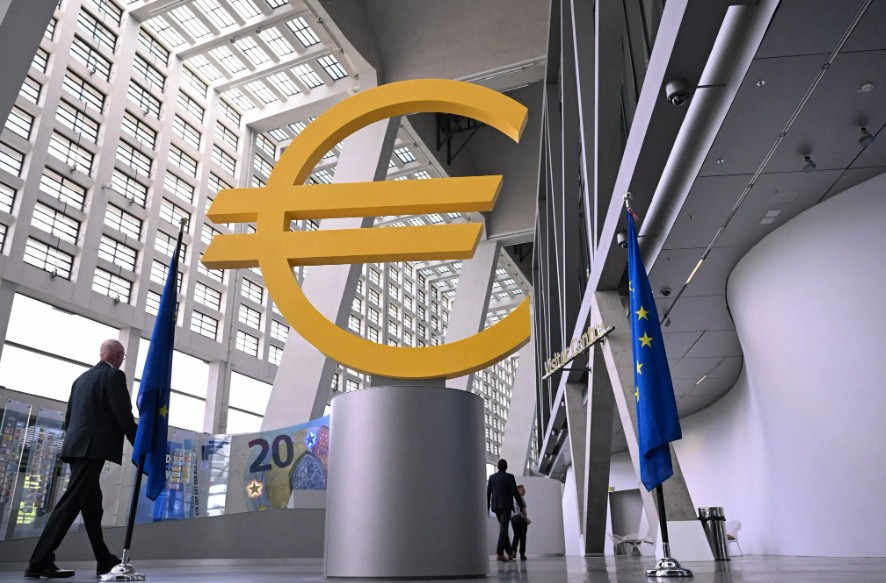 ЕЦБ повышает ставки для борьбы с инфляцией