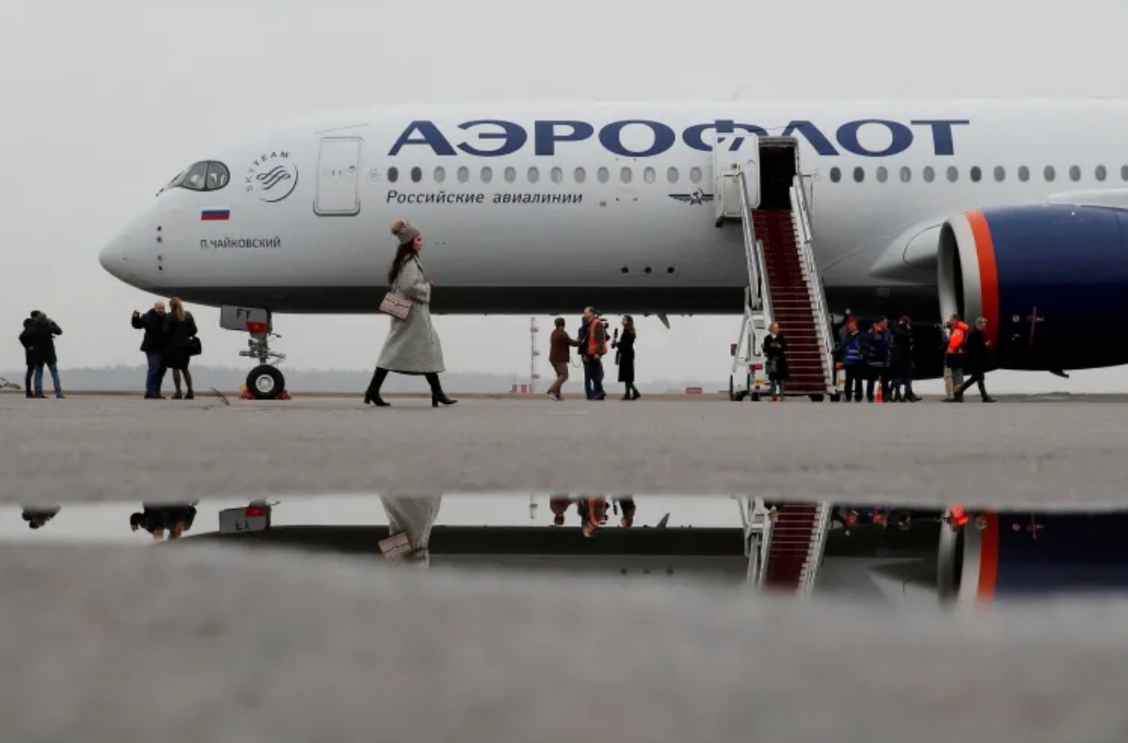 Символ российской авиации под угрозой: «Аэрофлот» требует субсидий на SSJ-100