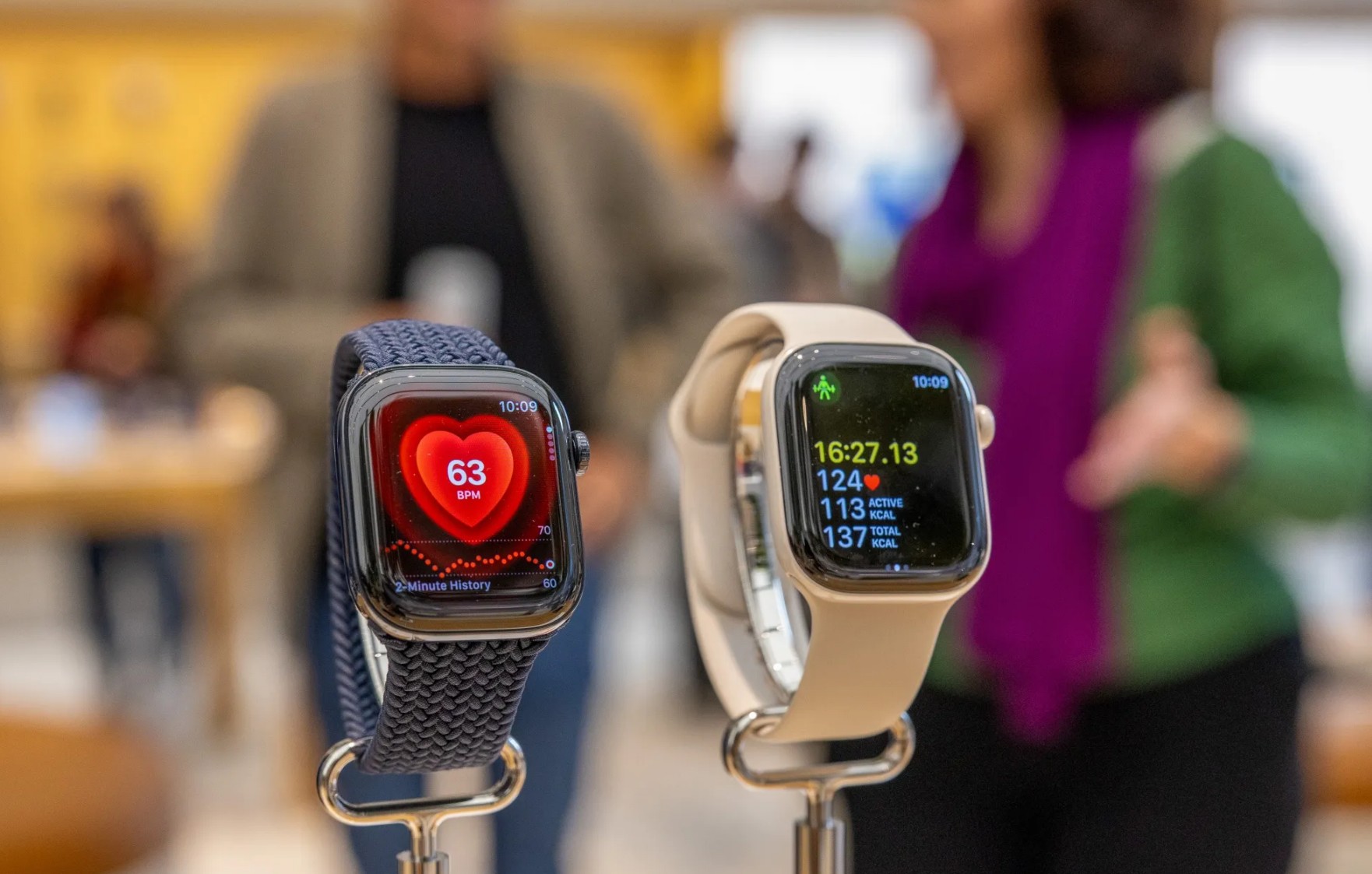 Apple разрабатывает фитнес-трекер для конкуренции с Whoop