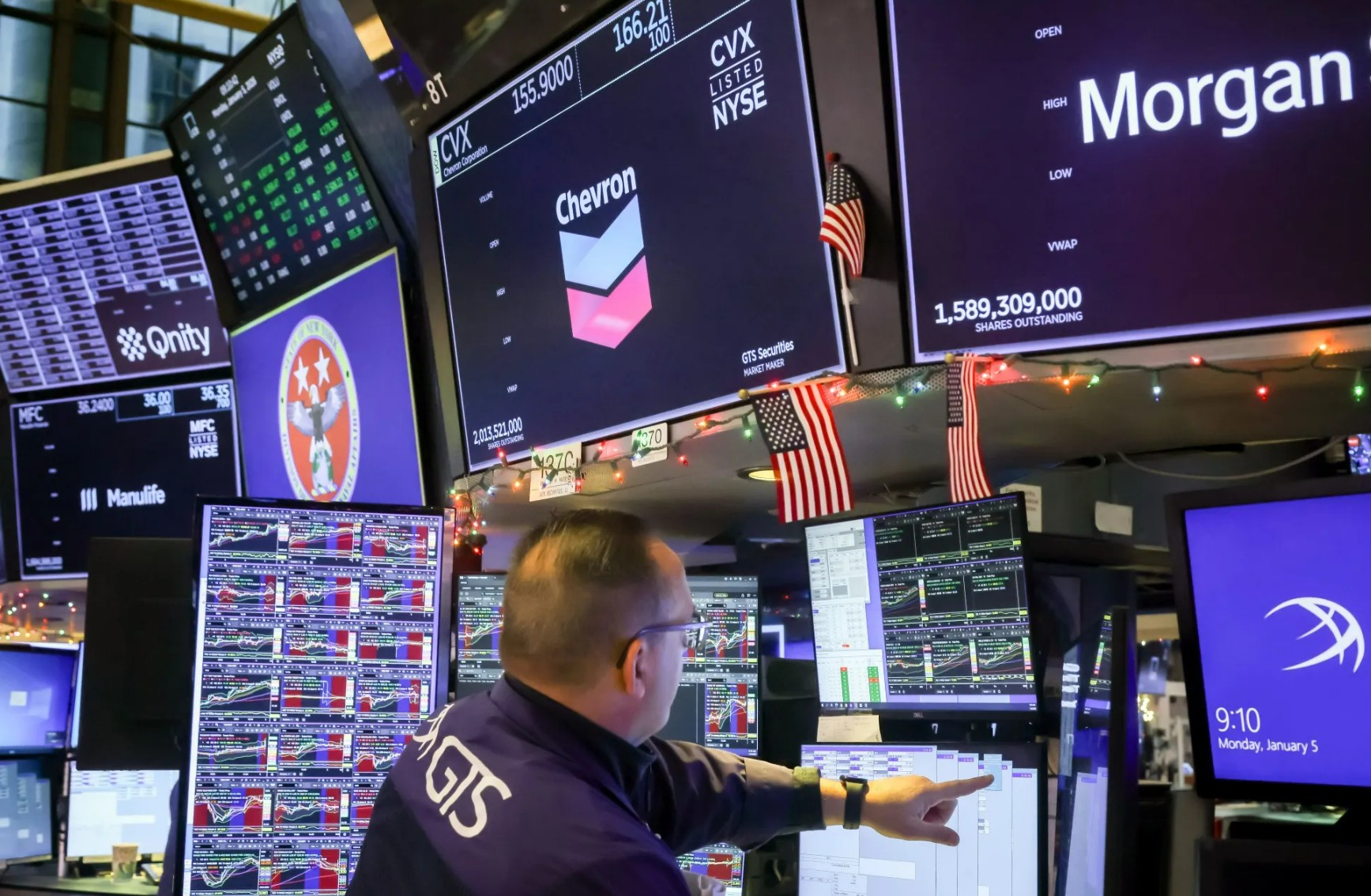 Нефтяной гигант Chevron удваивает ставку в Венесуэле