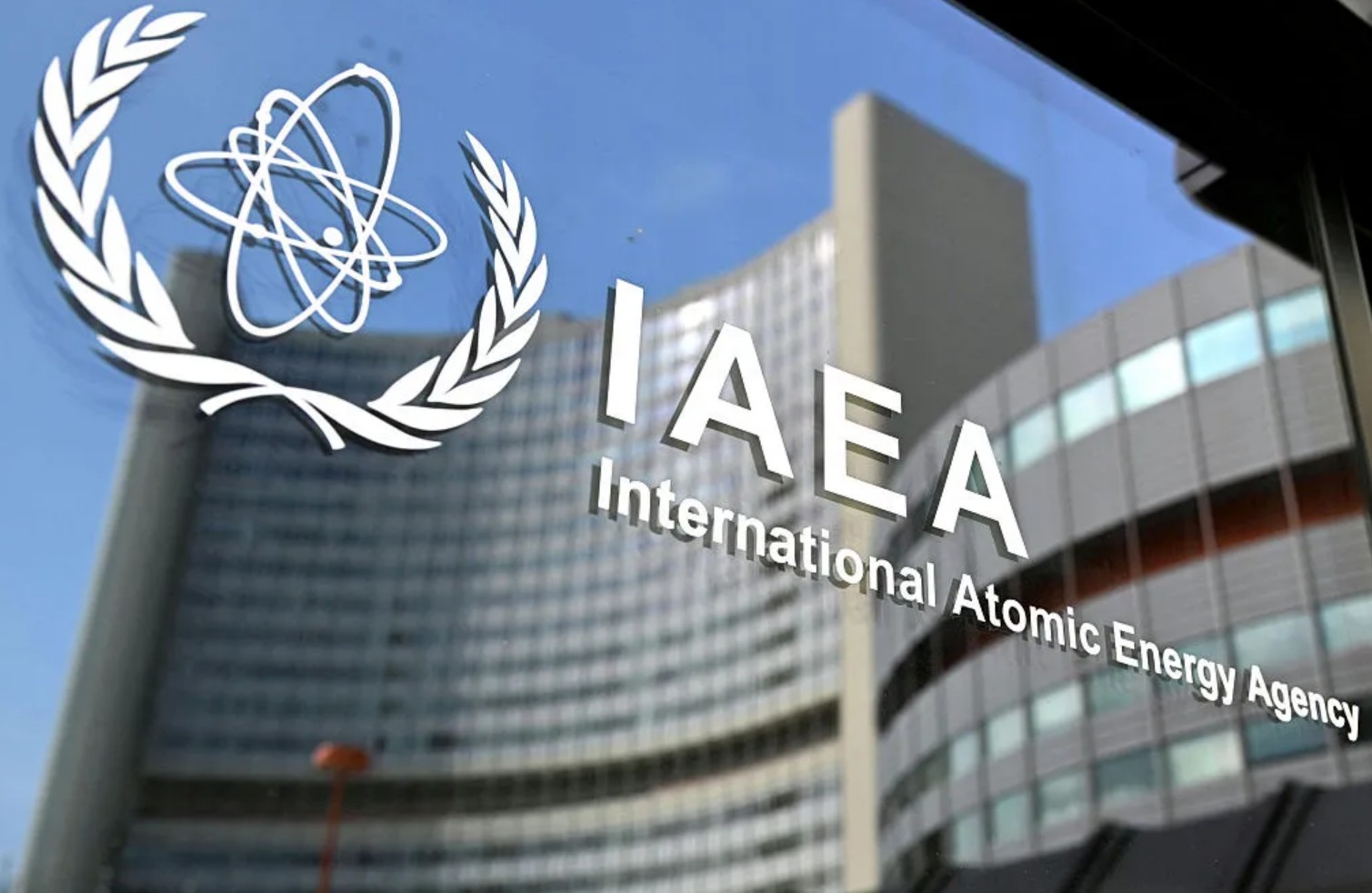 США пригрозили Ирану уничтожением ядерной инфраструктуры