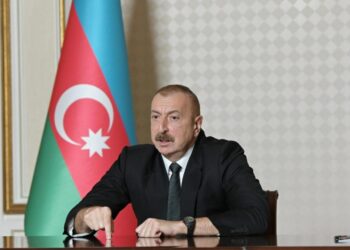 Правительство Азербайджана запретило хиджаб в школах