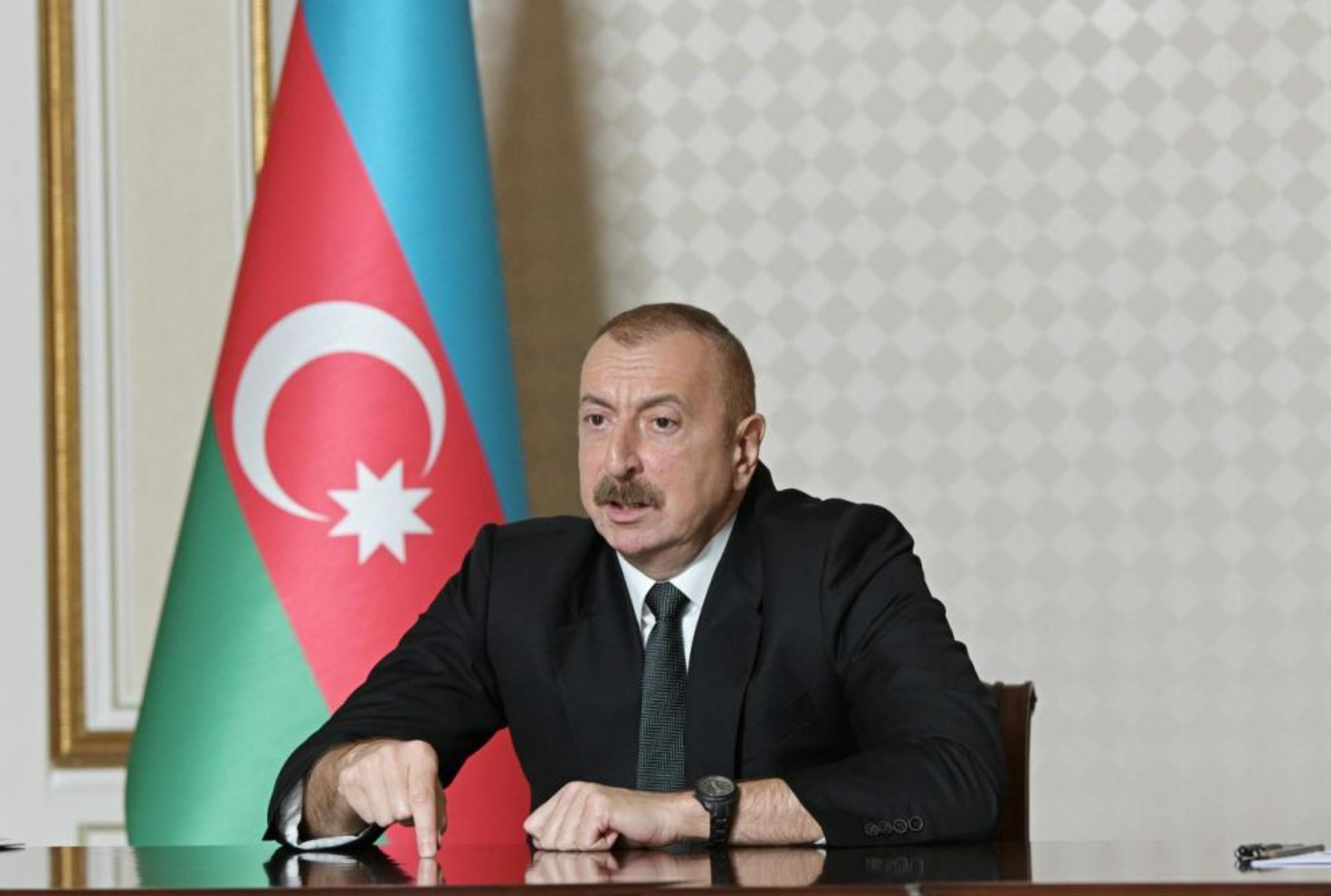 Правительство Азербайджана запретило хиджаб в школах